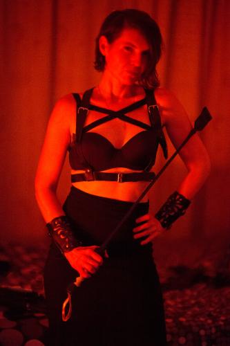 Lisbon Dominatrix - Mistress Elena - Dominadora Lisboa